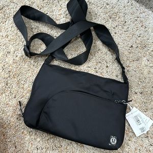 2-in-1 Crossbody Yoga Mat Bag